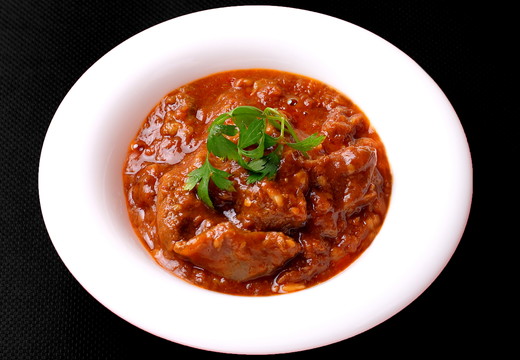 近江牛 コクとろ！デミグラスすじ煮込み【750g（150ｇ×5パッ