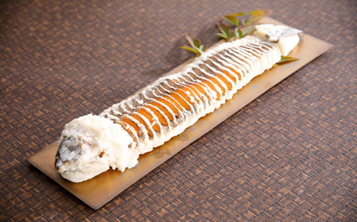 近江本にごろ　ふなずし　【600g×1尾（スライス）】【AD16W