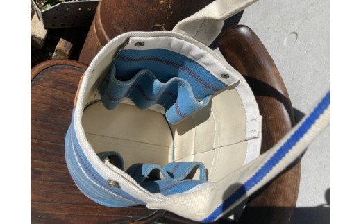 消防ホースアップサイクル【バケツ型バッグNEW】青ベース