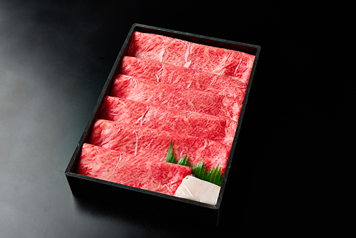 A5等級 未経産雌限定 特撰近江牛肩ロース すきやき 500g【FO14