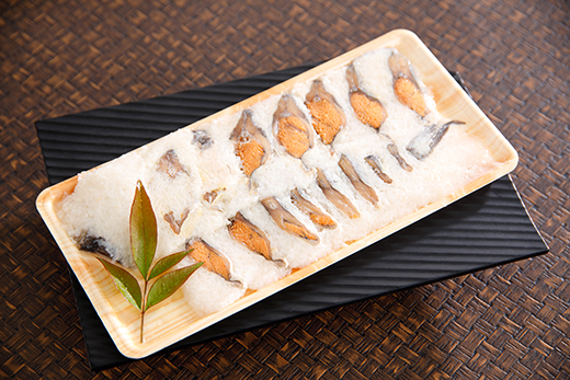 近江本にごろ　ふなずし　【160ｇ×1尾（スライス）】【AD02W