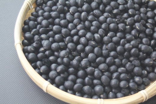【令和7年12月25日頃より発送】令和7年産　黒豆【1kg（500ｇ×