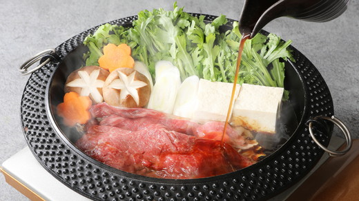 【カネ吉山本】近江牛すきやき用[上]　【500ｇ】【Y081W】