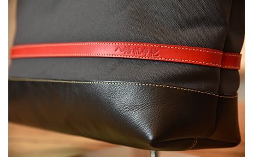 帆布と革のトートバッグ　近江牛レザー　地産帆布使用　