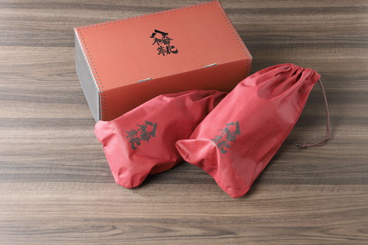 手作りにこだわったオーダーシューズ・オーストリッチ革(