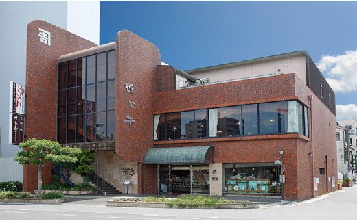 【カネ吉山本】近江牛すきやき用[赤身]　【500ｇ】【Y093W】