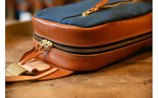 ハンドメイド　上質な素材で作った大人のワンショルダー