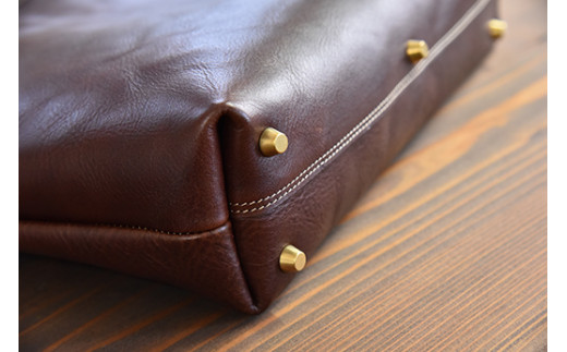 近江牛レザーを贅沢に使ったトートバッグ　ダークウォル
