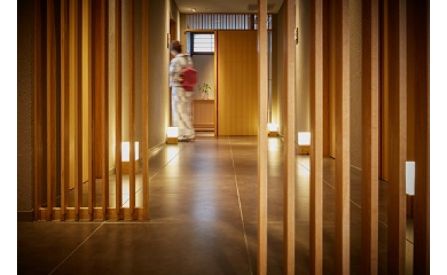 【4等級以上】【近江牛　毛利志満】近江牛　すき焼き・し