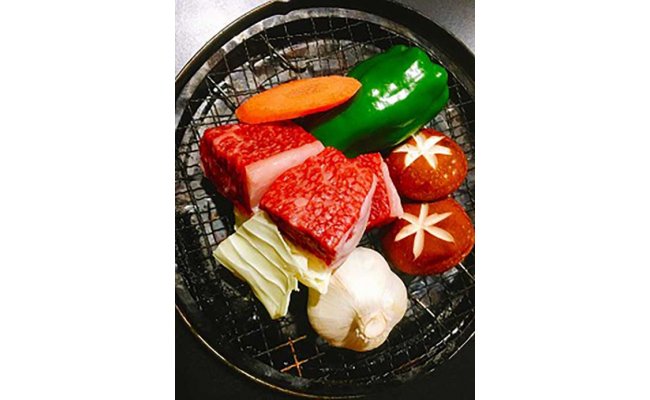 【4等級以上】黒毛和牛 近江牛 【並】 角厚切り肉 ご家庭用