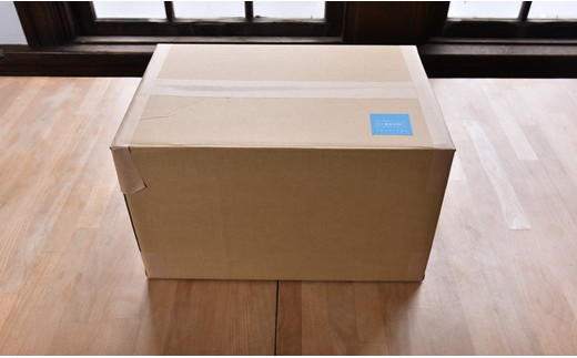 岡喜近江牛レザーと帆布のタテ型ショルダーバッグ　グレ