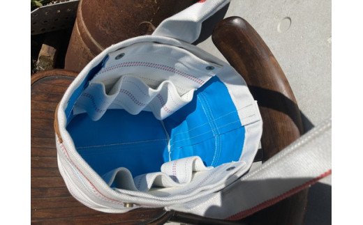 消防ホースアップサイクル【バケツ型バッグNEW】白ベース