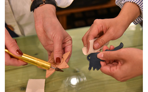 近江牛レザークラフト体験　第二弾　レザーコースター　