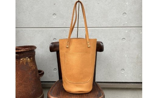 【八幡レザー 】バケツ型バッグ（キャメル）【DP05W】