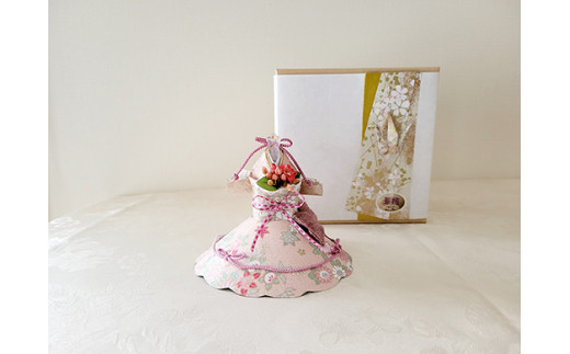 華姫(登録商標) 近江麻布使用 伝統工芸和紙人形の食器等装