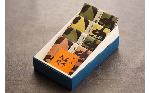 【カネ吉山本】しぐれ2個/そぼろ煮1個/にくみそ1個 箱入【40