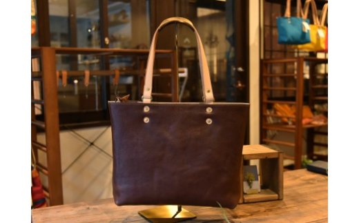 ハンドメイド　レザートートバッグ・名入れ可能【CC05W】