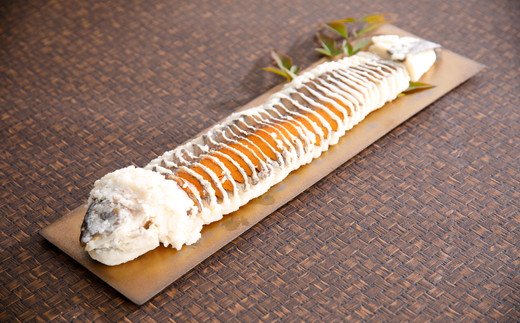 近江本にごろ　ふなずし　【600g×1尾（スライス）】【AD16W