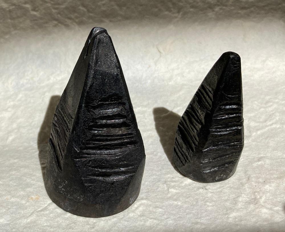 刀鍛冶謹製　たけのこ鋼文鎮