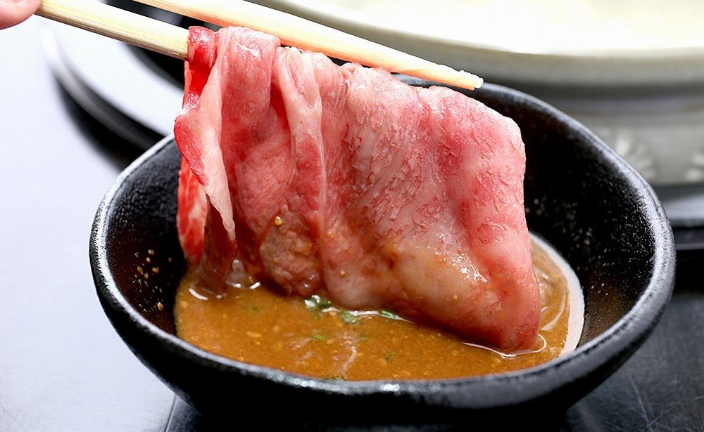 純近江牛すき焼き・しゃぶしゃぶ用特撰ロース肉500g