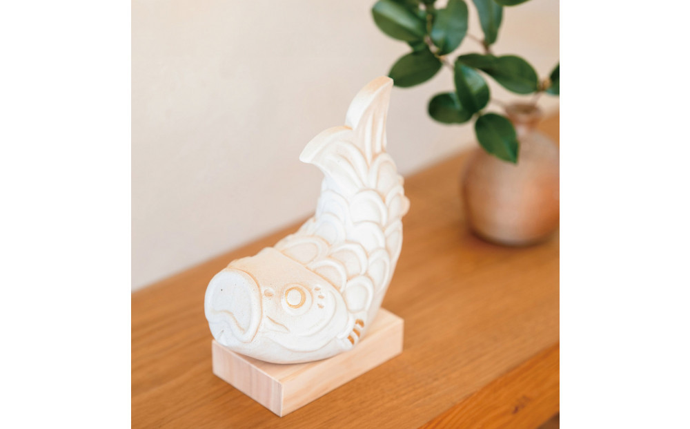 【信楽焼・明山】いわい　白鯉ーSHIROGOIー　五月人形セット　 iwai-k07