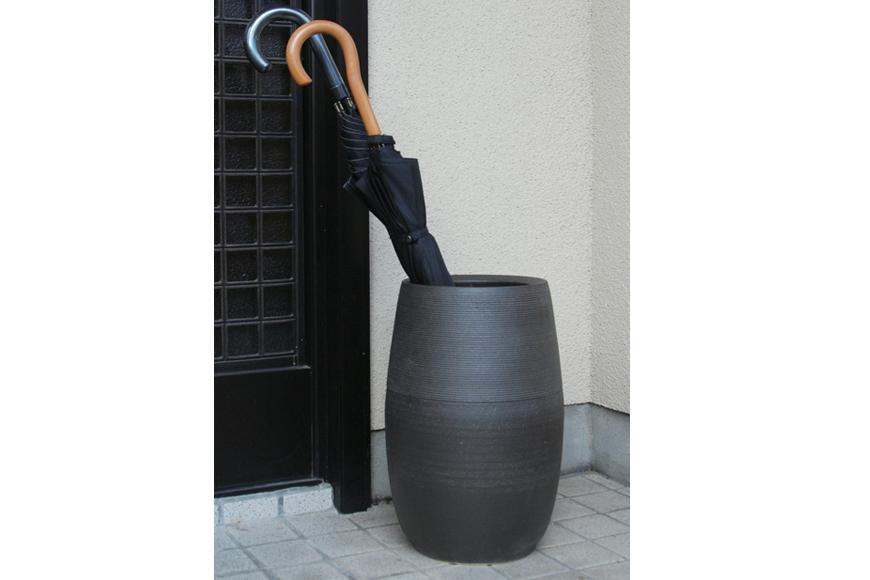 【信楽焼】ブラックマット傘立（523-01）