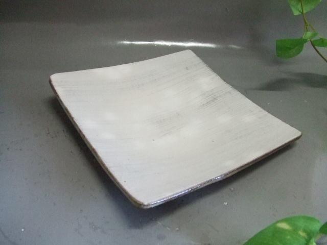 【信楽焼】粉引立線正角鉢・皿　　　　　　nwu-015