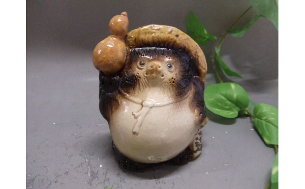 【信楽焼】手づくり開運招福たぬき・狸　置物　nta-008