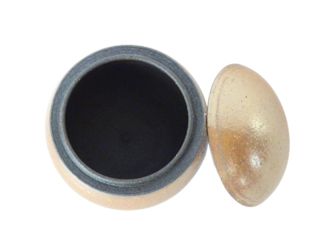 伝統工芸 信楽焼の手元供養 分骨用ミニ骨壺 ふるさと 凪 球型 Mサイズ