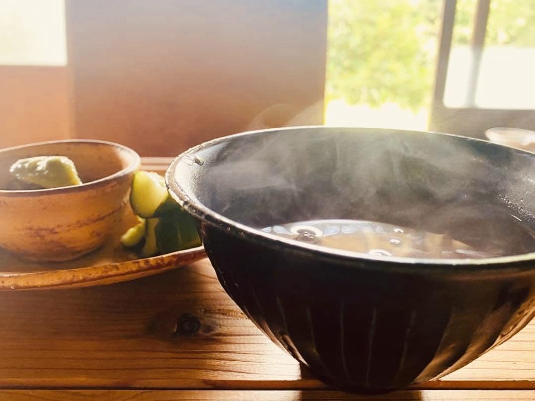 信楽産大粒特別米みどり豊(新米）2kgと黄大豆自然味噌450g