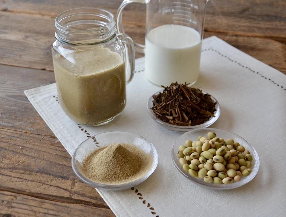 滋賀県産【お茶屋がつくる ほうじ茶プロテイン】900g×3 約3ヶ月分 シェイカーなし