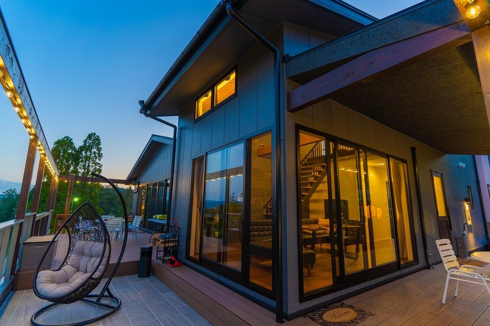 グランピング THE ROSE VILLAGE　宿泊利用チケット（3,000円分）