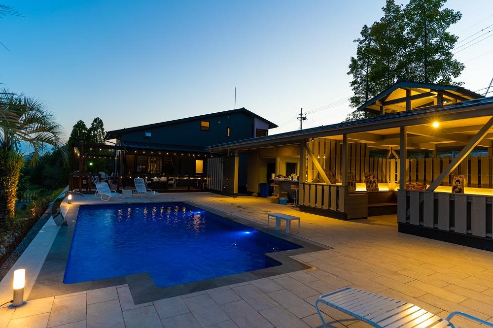 グランピング THE ROSE VILLAGE　宿泊利用チケット（3,000円分）