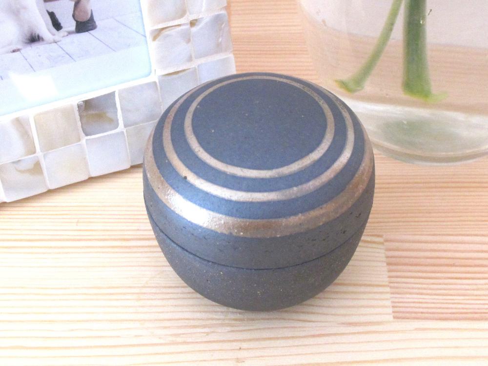 伝統工芸 信楽焼の手元供養 分骨用ミニ骨壺 あらたま
