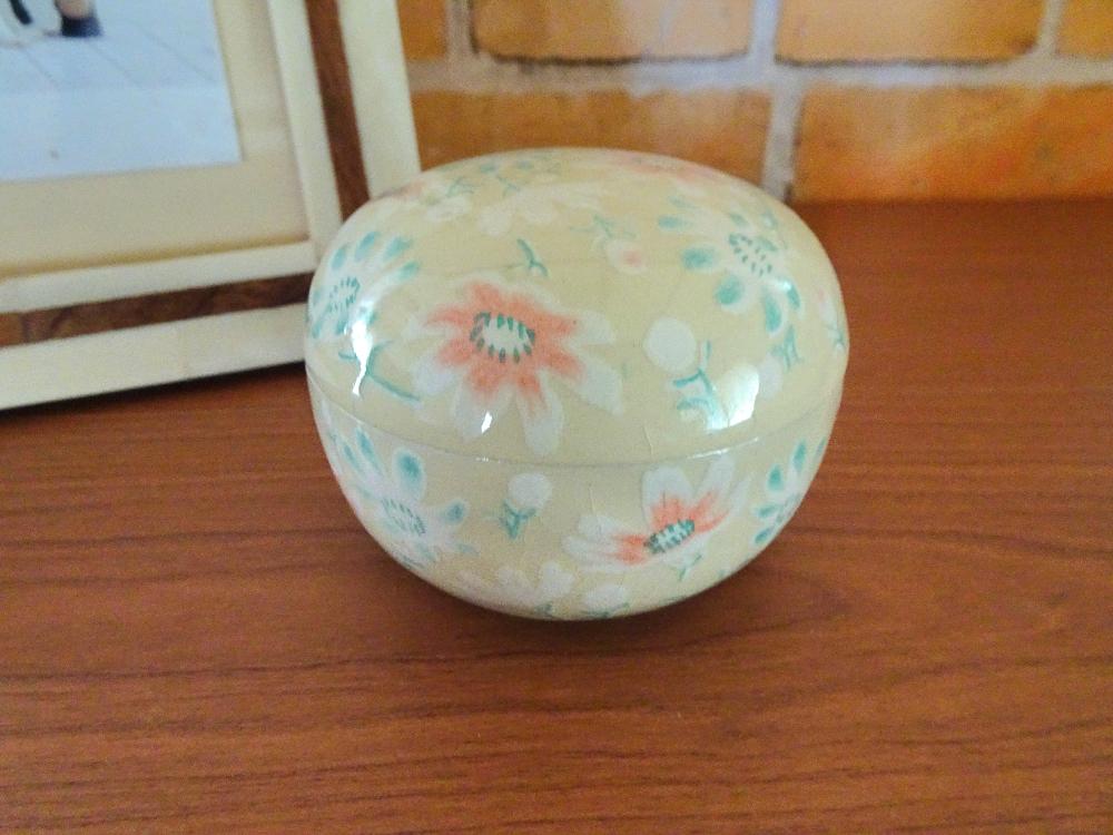 伝統工芸 信楽焼の手元供養 分骨用ミニ骨壺 久遠 秋桜