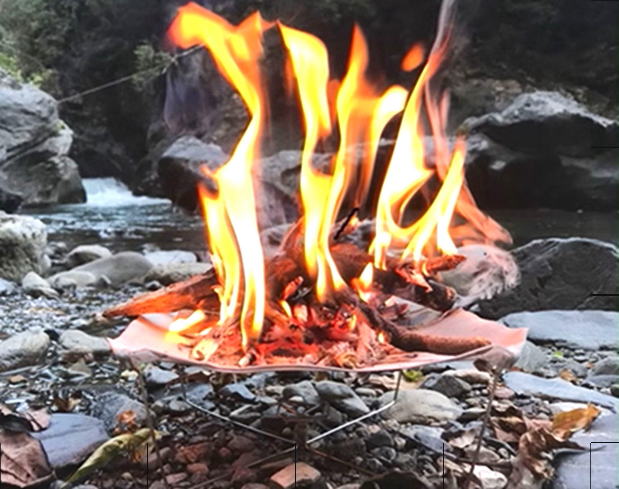 水に浮かぶ！？焚き火台UKIBI（浮火）Ｍサイズ