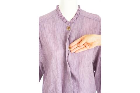 多機能な 介護衣服 La・フック 薄紫柄なし・隠しボタン Mサイズ [0301]