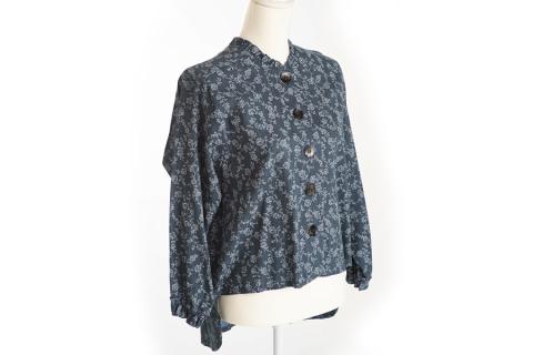 多機能な 介護衣服 La・フック ブルーグレー柄・前ボタン Lサイズ [0292]