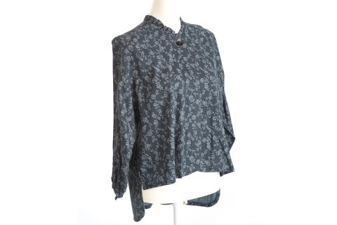 多機能な 介護衣服 La・フック ブルーグレー柄・隠しボタン Lサイズ [0294]