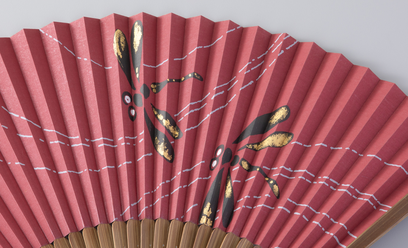 【L-580】鈴木扇子店 近江扇子 蜻蛉 えんじ　7.5寸(約22.5cm)［高島屋選定品］