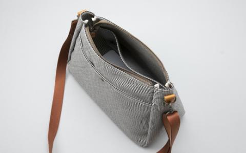 【J-197】ｋｉｉ工房　帆布かばん　プランプショルダー　千鳥柄【高島屋選定品】