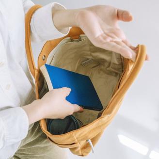 【J-435】HOSOIFUKUROMONO　ミディアムトートバック　ブルー［高島屋選定品］