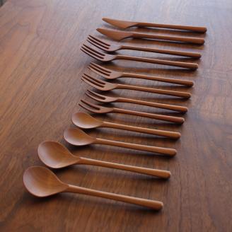 木製カトラリー６種ペアセット 家具工房ウノカ 滋賀県 東近江市 AC-I01 木製カトラリー 6種 ペアセット スプーン フォーク ナイフ レンゲ バターナイフ ジャムスプーン 天然木 手作り 口当たり 握りやすい 熱電導低い 静か 経年変化 おしゃれ ギフト プレゼント