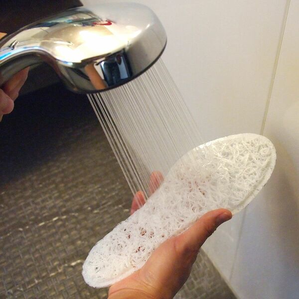 高反発ブレスエアー製「インソール」3足セット 日本製 近江化成工業株式会社 滋賀県 東近江市 A72 洗える 蒸れない 抗菌 防臭 足ムレ対策 水虫予防 立ち仕事 足裏快適 高通気 衝撃吸収 スニーカー ブーツ 安全靴 革靴