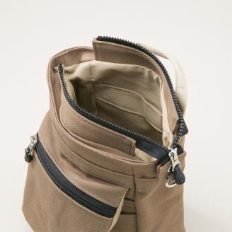 フロントフラップショルダー ミニ D-E12 帆布鞄 イヌイット 滋賀県 東近江市 ショルダーバッグ ミニショルダー ポシェット バッグ 鞄 斜めがけ 小さめ コンパクト 帆布 （株）高島屋洛西店【※カラーを必ずご指定ください】 D-E12