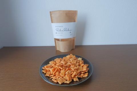 いぬのおやつPakuPaku 七福堂製菓 滋賀県 東近江市 A-A06 犬 おやつ 米 無添加 国産 飼い主一緒 お煎餅 ペットフード ドッグフード