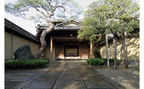 招福楼特別おまかせ会席 会席コースお食事券 4名様 株式会社招福楼 滋賀県 東近江市 IO01 懐石料理 食事券 4名様 記念日 お祝い 老舗 招待券 接待 親族