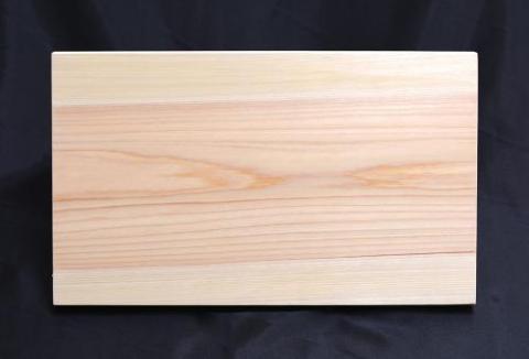 東近江原産ひのき（桧）まな板 木凛-KIRIN-雅-MIYABI-size：M ナエムラ株式会社 滋賀県 東近江市 B13 東近江原産 ひのき 桧 まな板 木凛 KIRIN 雅 MIYABI 天然 無垢材 手作り 香り 抗菌 衛生的 包丁優しい キッチン 台所 調理器具 プレゼント ギフト