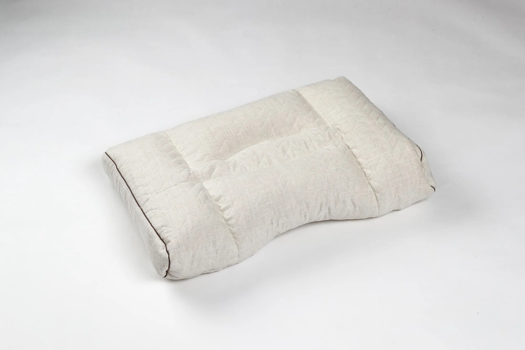 「近江のHemp」枕 株式会社麻絲商会 滋賀県 東近江市 E-E01 ヘンプ 枕 まくら 調整可能 高さ調節 洗える 清潔 ひんやり 冷感 通気性 抗菌 防臭 日本製