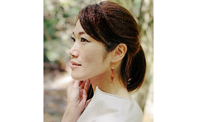 幾木　木彫アクセサリー　居醒の清水